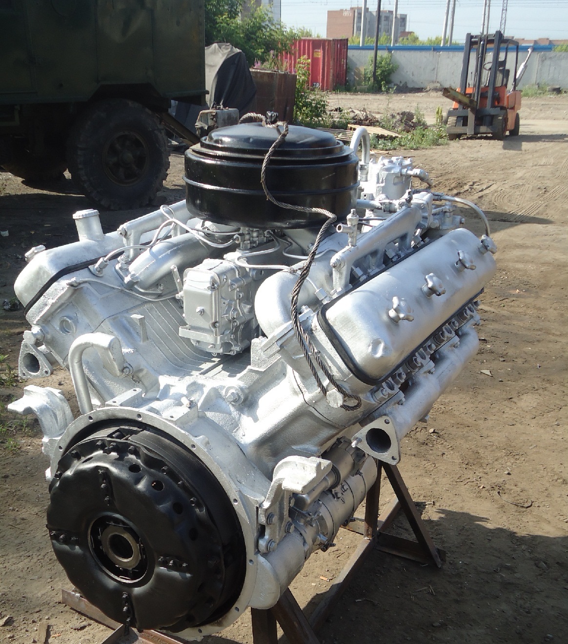 Двигатели Д65, ЯМЗ-238(236),КАМАЗ 740, ЯАЗ-204, КПП
